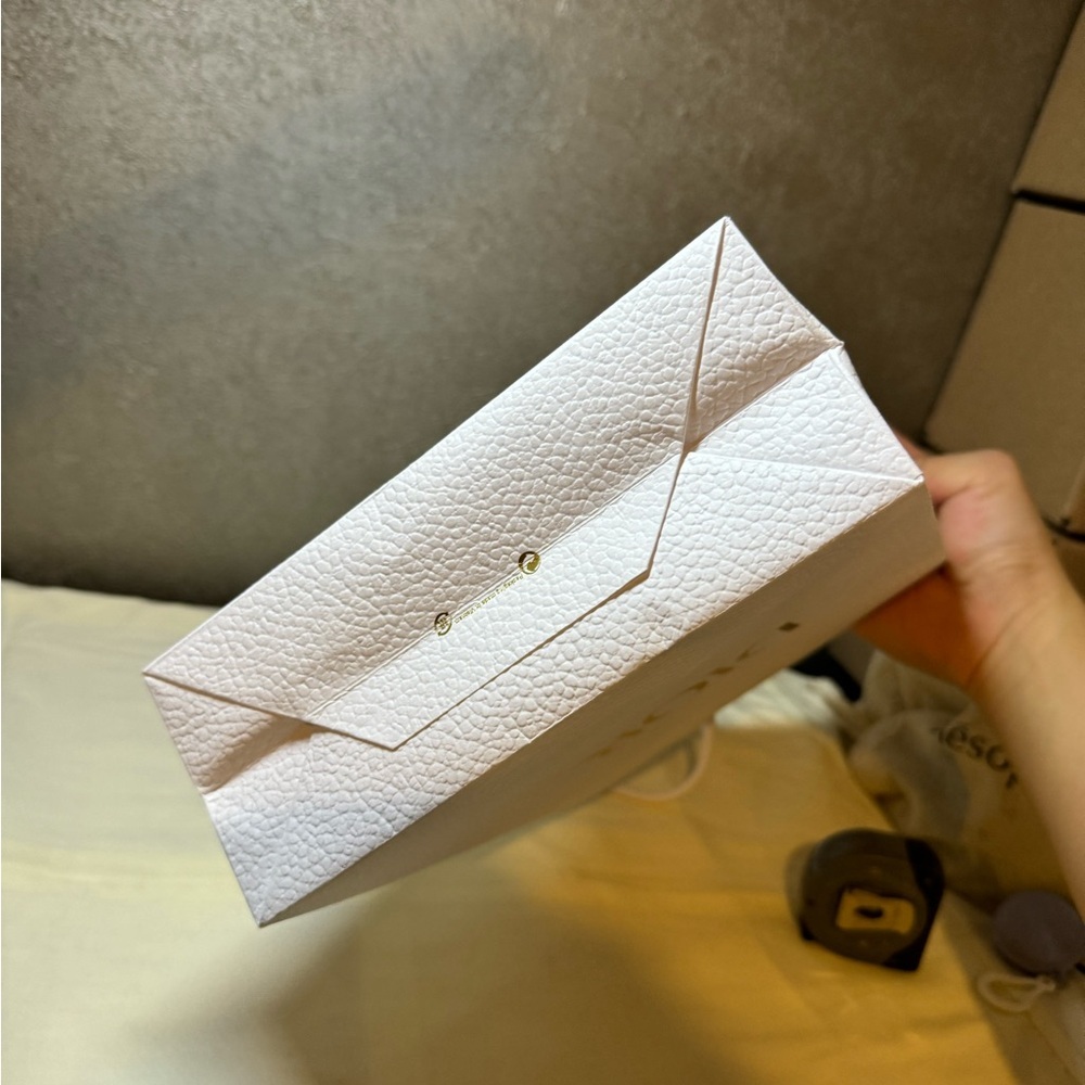 Dior gift bag - Picture 7 of 8